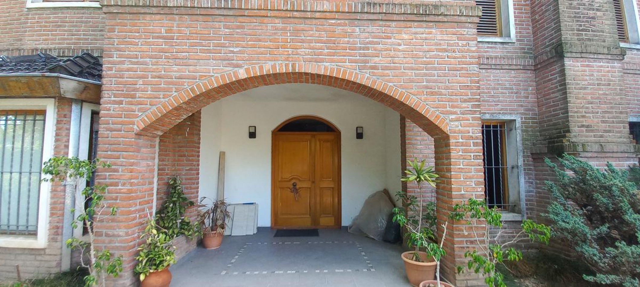 Casa 7 ambientes en Ituzaingo  APTO CREDITO