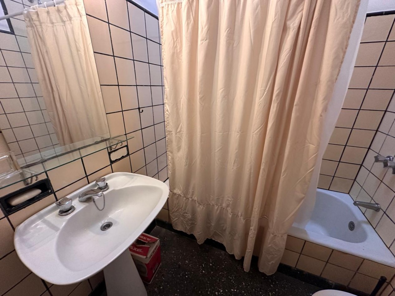CASA 3 AMBIENTES 330m2 | MORON SUR