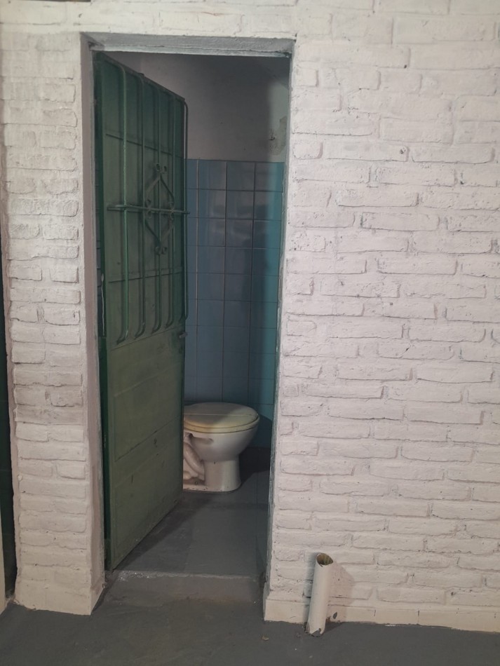 VENTA GALPON DEPOSITO EN PH   ZONA PALOMAR 