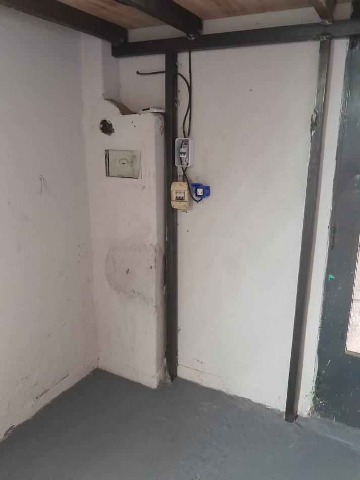 VENTA GALPON DEPOSITO EN PH   ZONA PALOMAR 