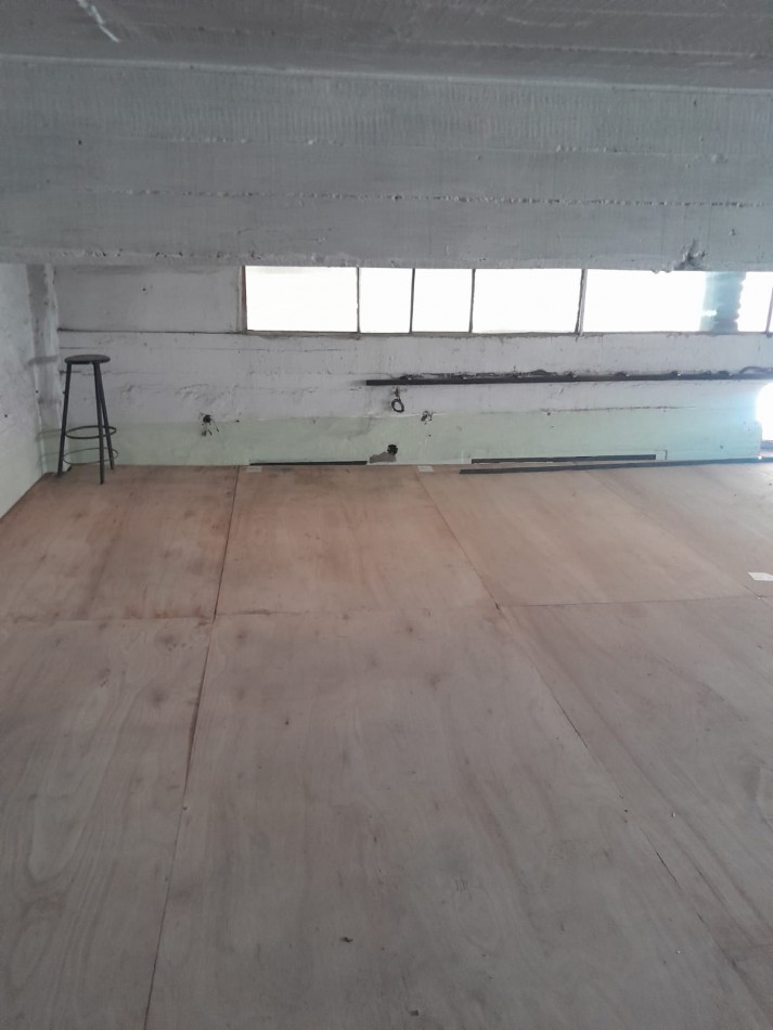 VENTA GALPON DEPOSITO EN PH   ZONA PALOMAR 