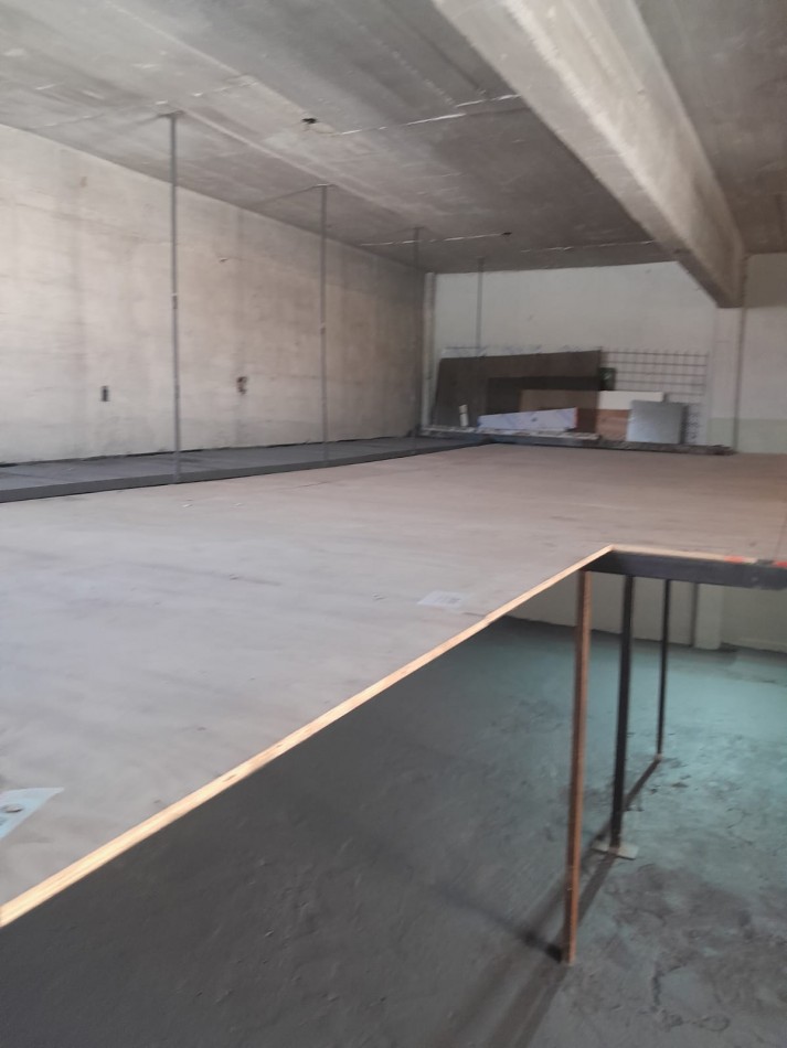 VENTA GALPON DEPOSITO EN PH   ZONA PALOMAR 