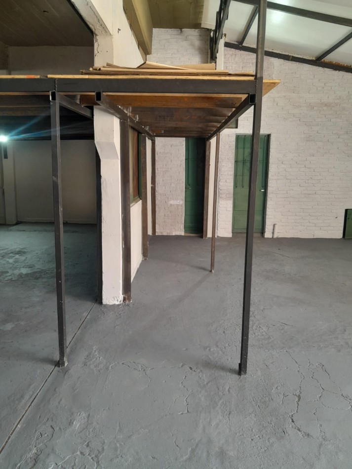 VENTA GALPON DEPOSITO EN PH   ZONA PALOMAR 