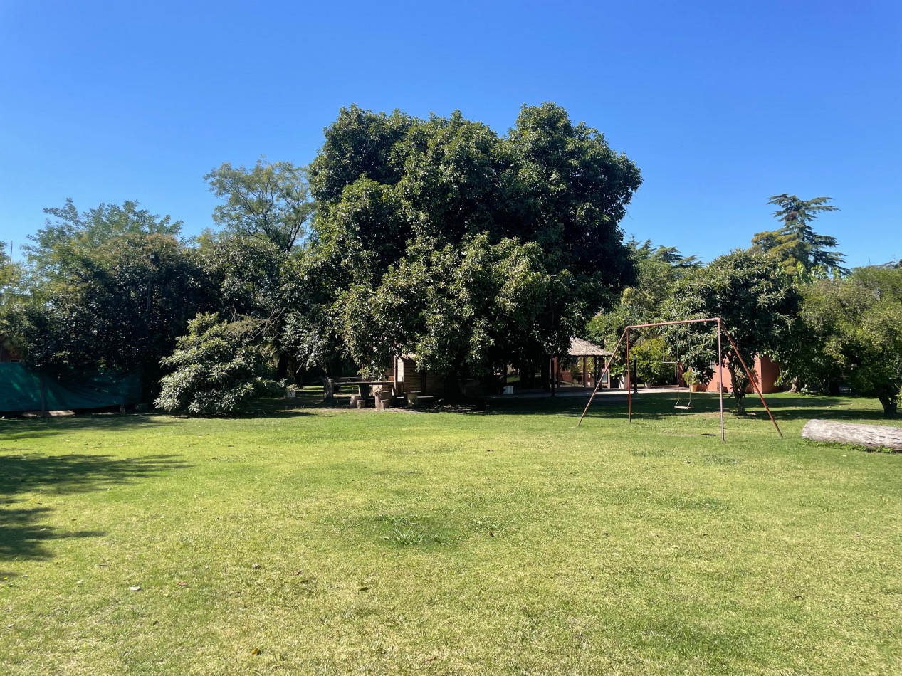 Quinta en Libertad Merlo - Ideal Paddel Escuelita Futbol