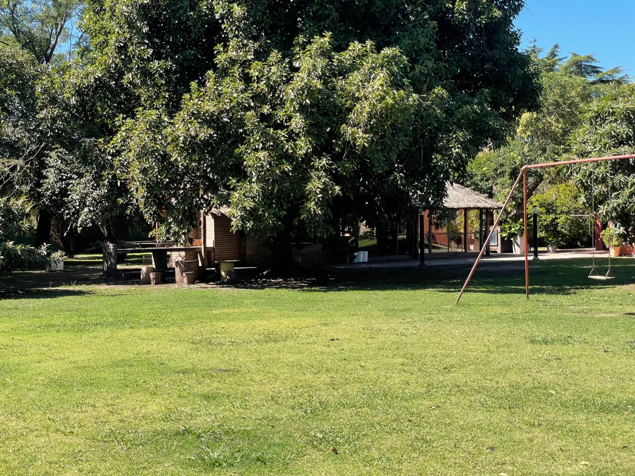 Quinta en Libertad Merlo - Ideal Paddel Escuelita Futbol