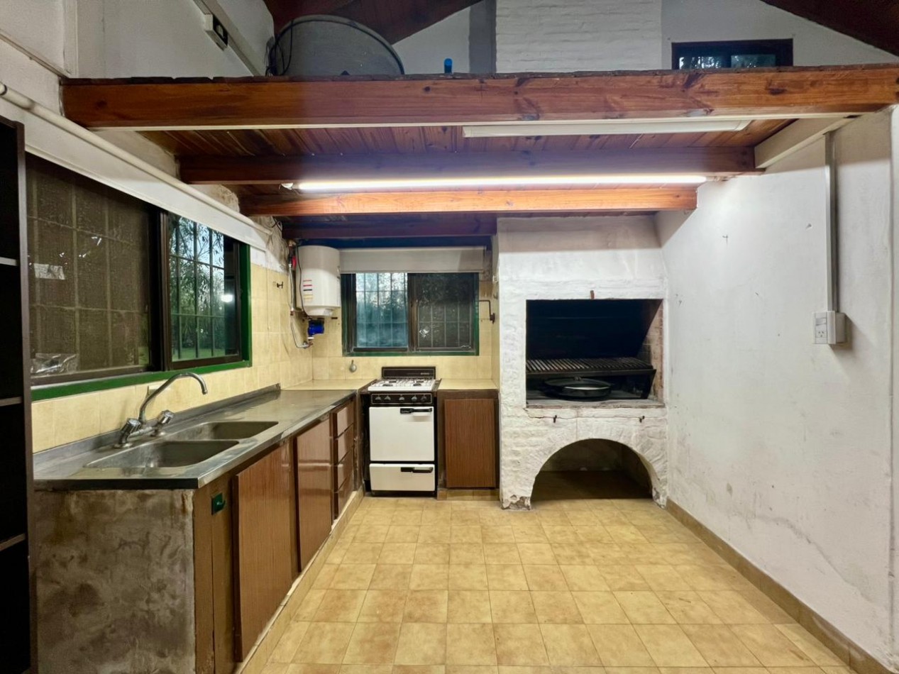 Casa venta Paso del rey lote 550m2