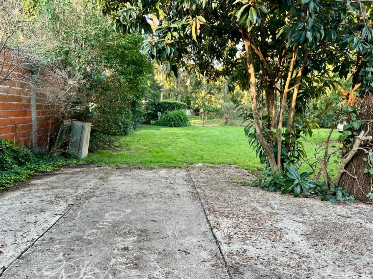 Casa venta Paso del rey lote 550m2