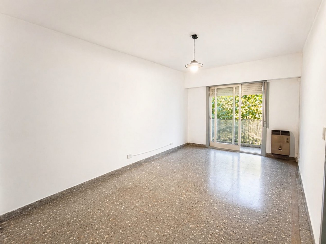 Venta Castelar Departamento 3 amb con terraza y quincho