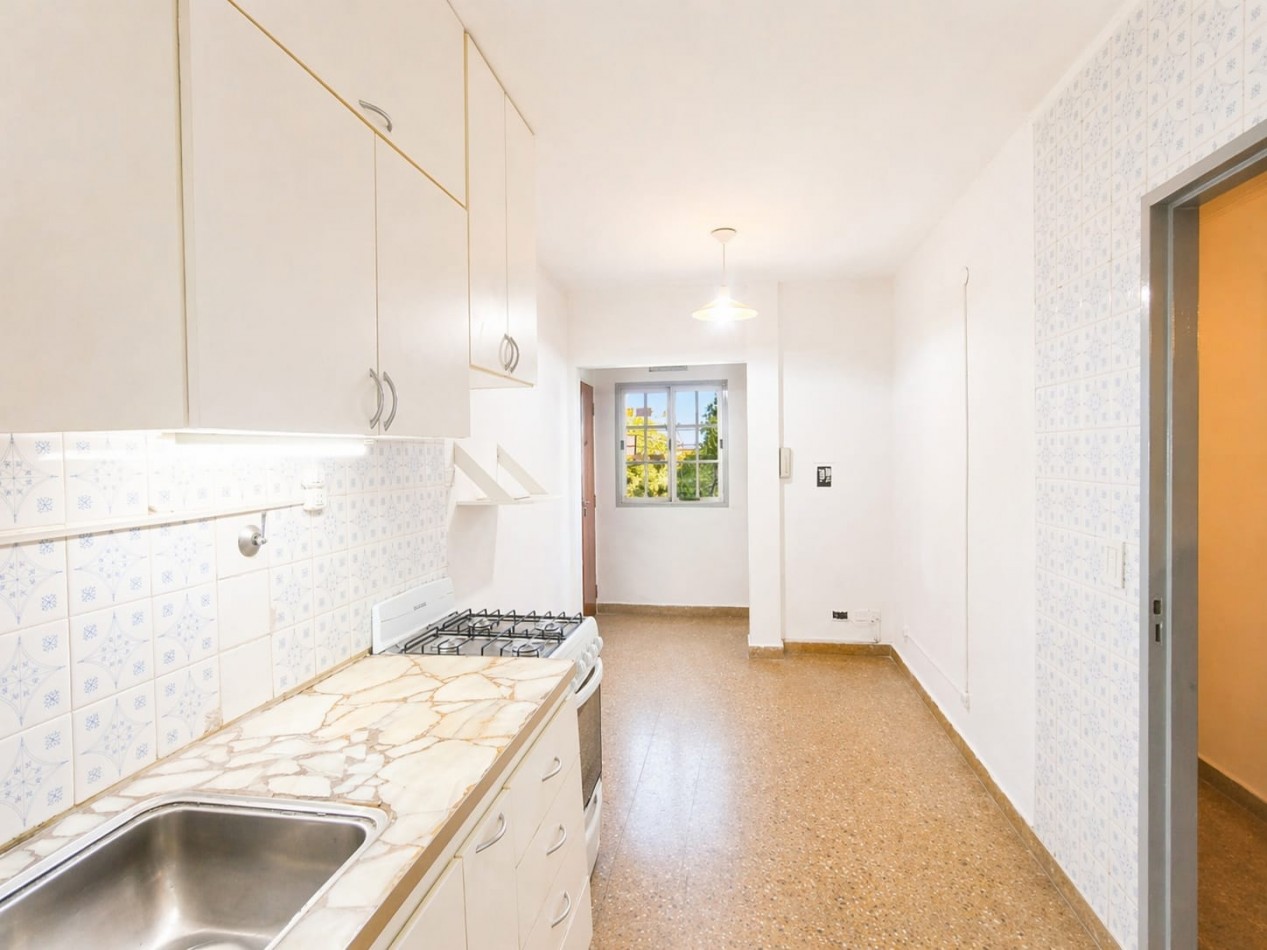 Venta Castelar Departamento 3 amb con terraza y quincho