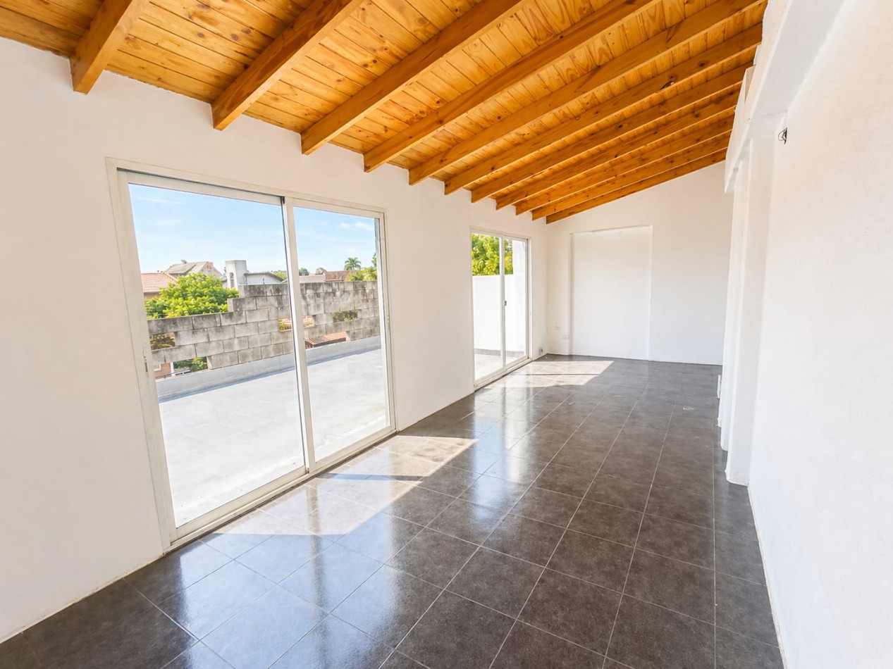 Venta Castelar Departamento 3 amb con terraza y quincho