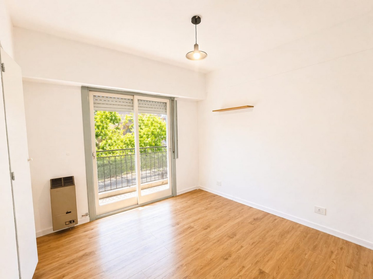 Venta Castelar Departamento 3 amb con terraza y quincho