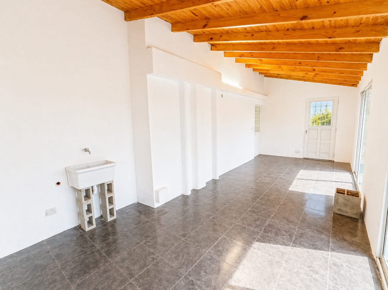Venta Castelar Departamento 3 amb con terraza y quincho