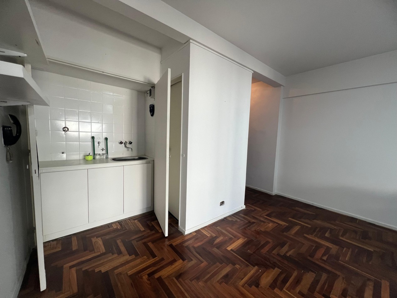 Venta monoambiente 4 cuadras del obelisco