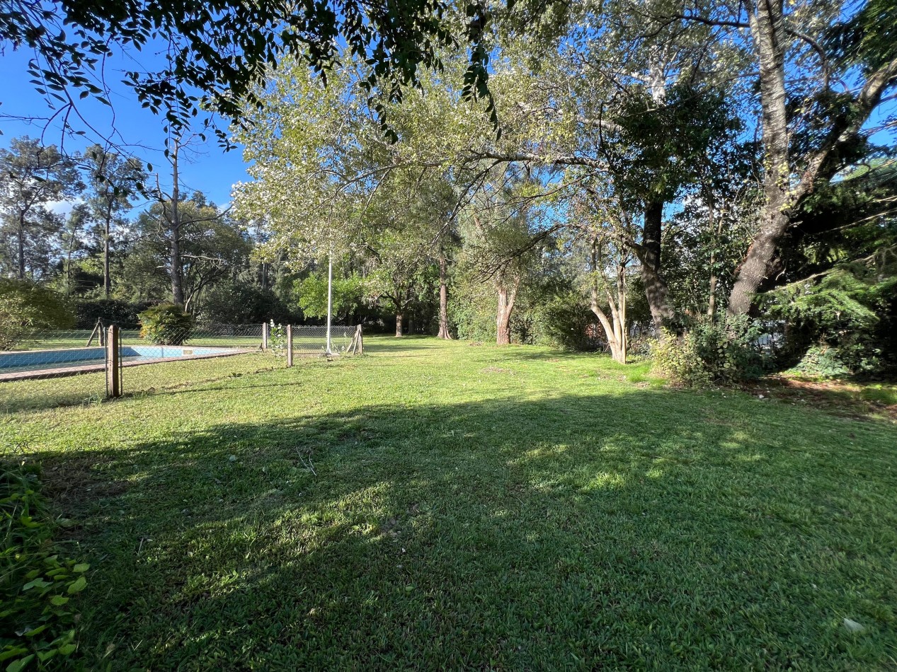 Venta Lote terreno 720m2 c/pileta todos los servicios Excelente ubicacion