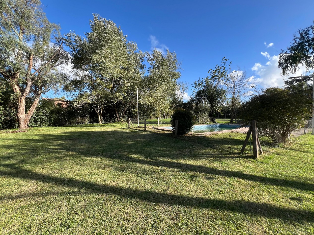 Venta Lote terreno 720m2 c/pileta todos los servicios Excelente ubicacion