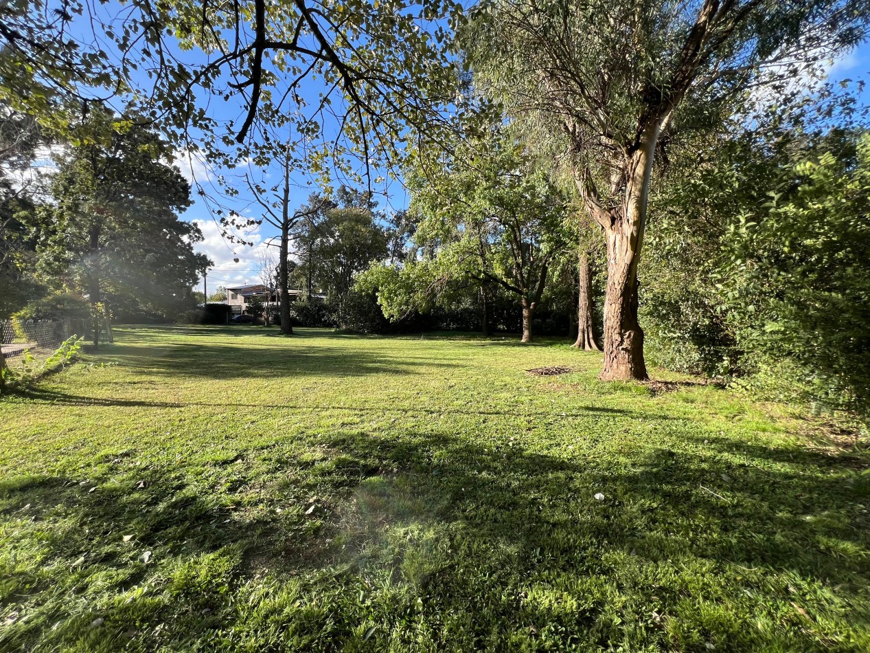 Venta Lote terreno 720m2 c/pileta todos los servicios Excelente ubicacion