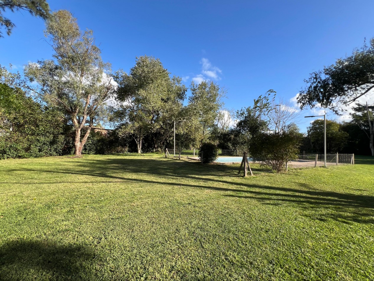 Venta lote terreno 12 x 25mts Paso del Rey