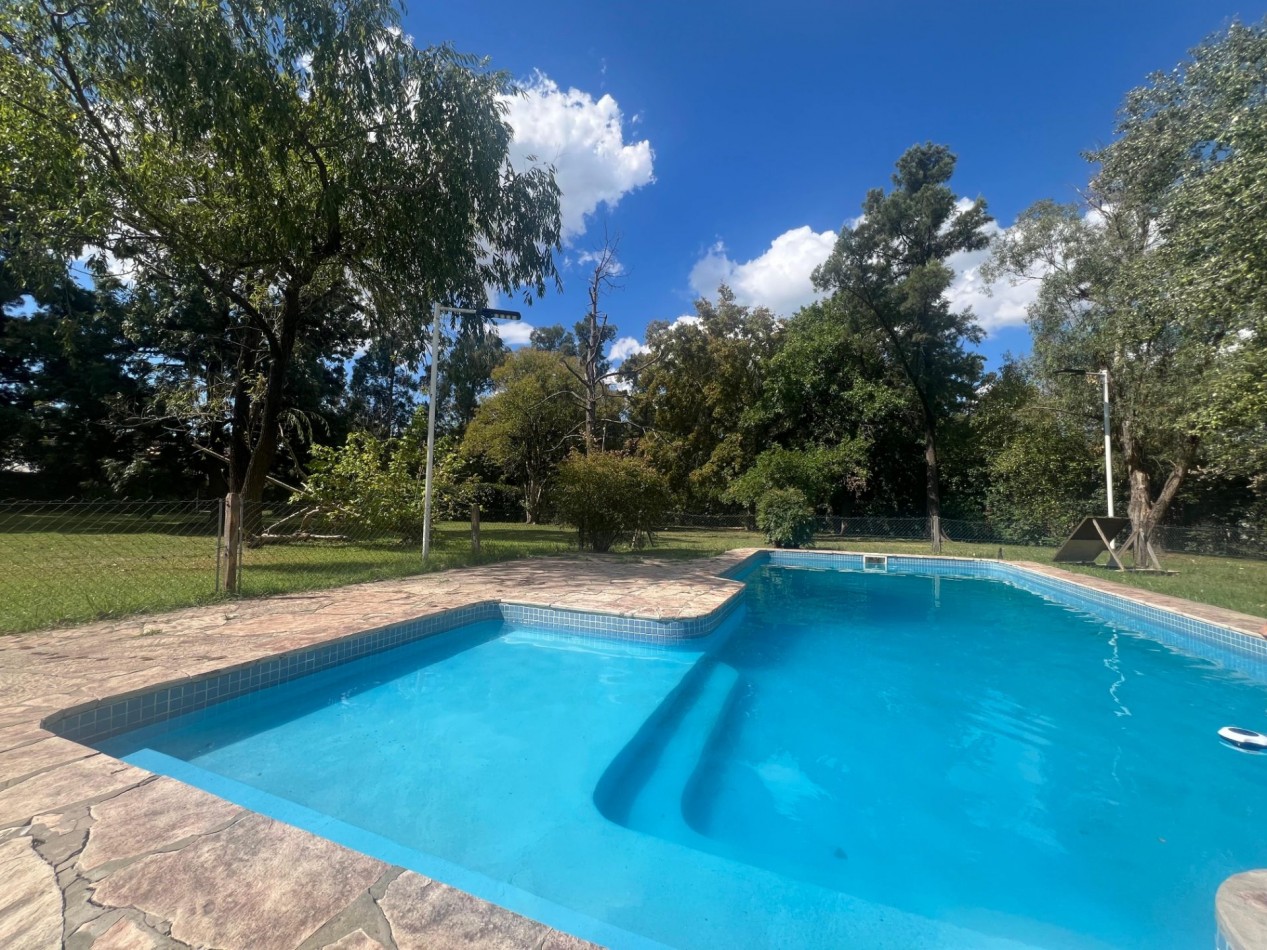 Venta Lote terreno 720m2 c/pileta todos los servicios Excelente ubicacion