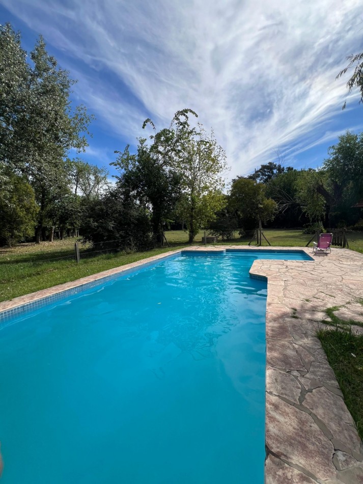 Venta Lote terreno 720m2 c/pileta todos los servicios Excelente ubicacion