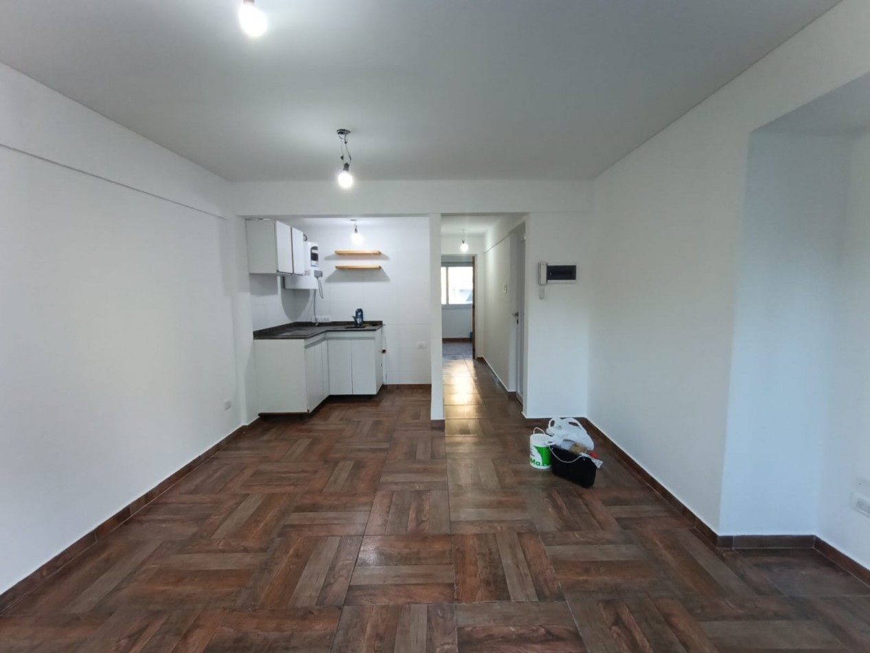 Alquiler Departamento Castelar 2 amb c/ cochera