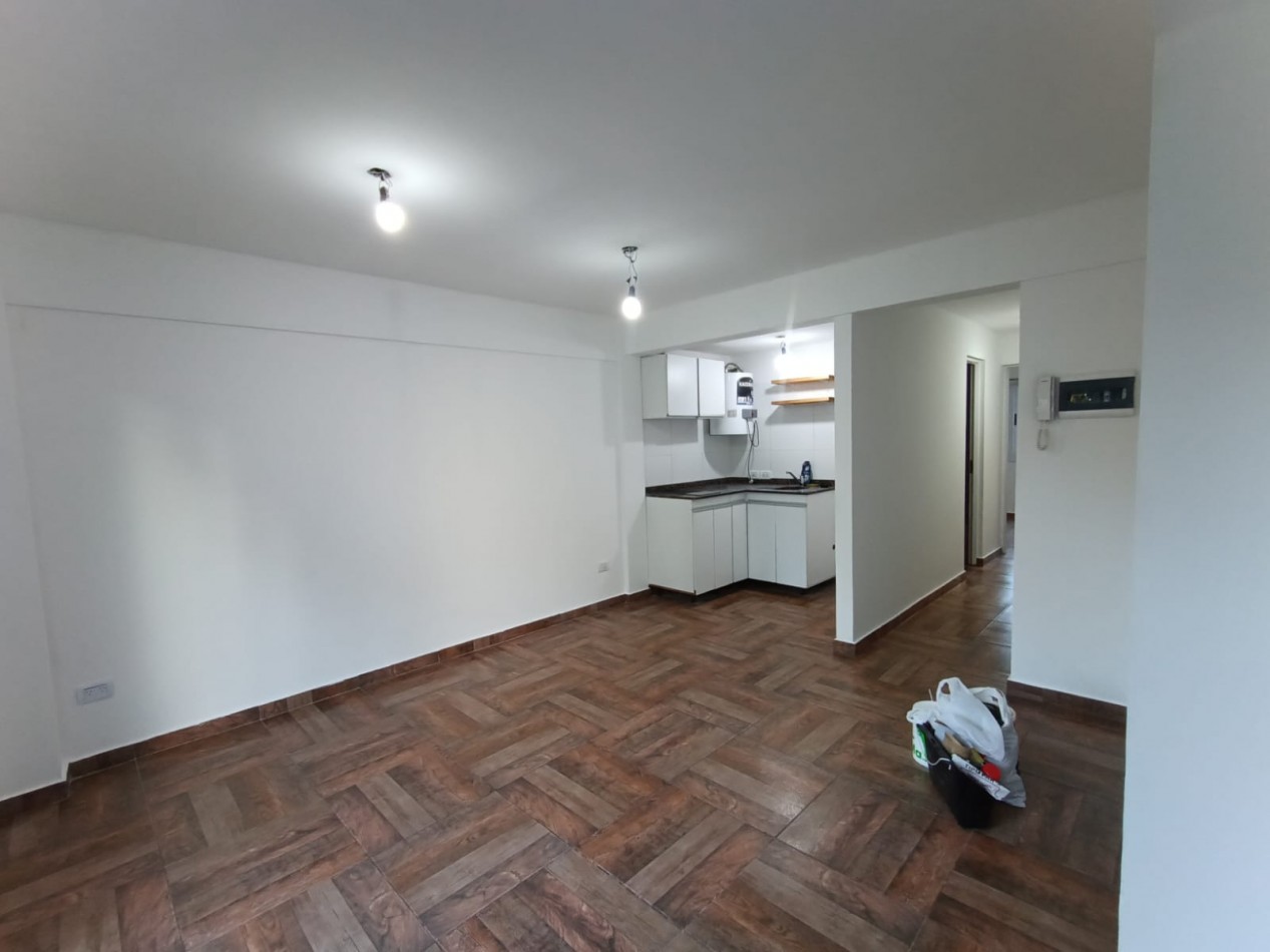Alquiler Departamento Castelar 2 amb c/ cochera