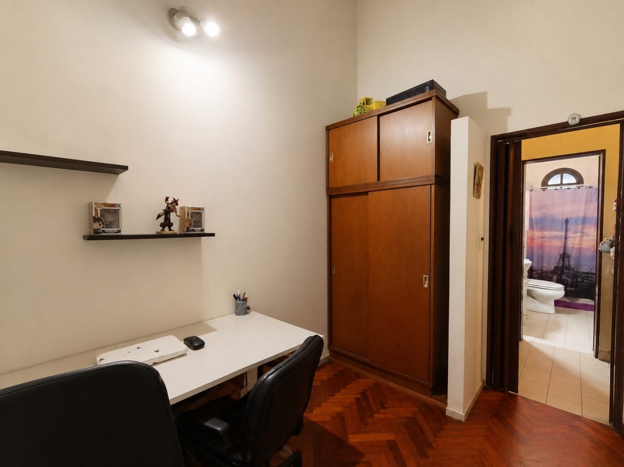Venta Casa 4 amb Moron APTO CREDITO