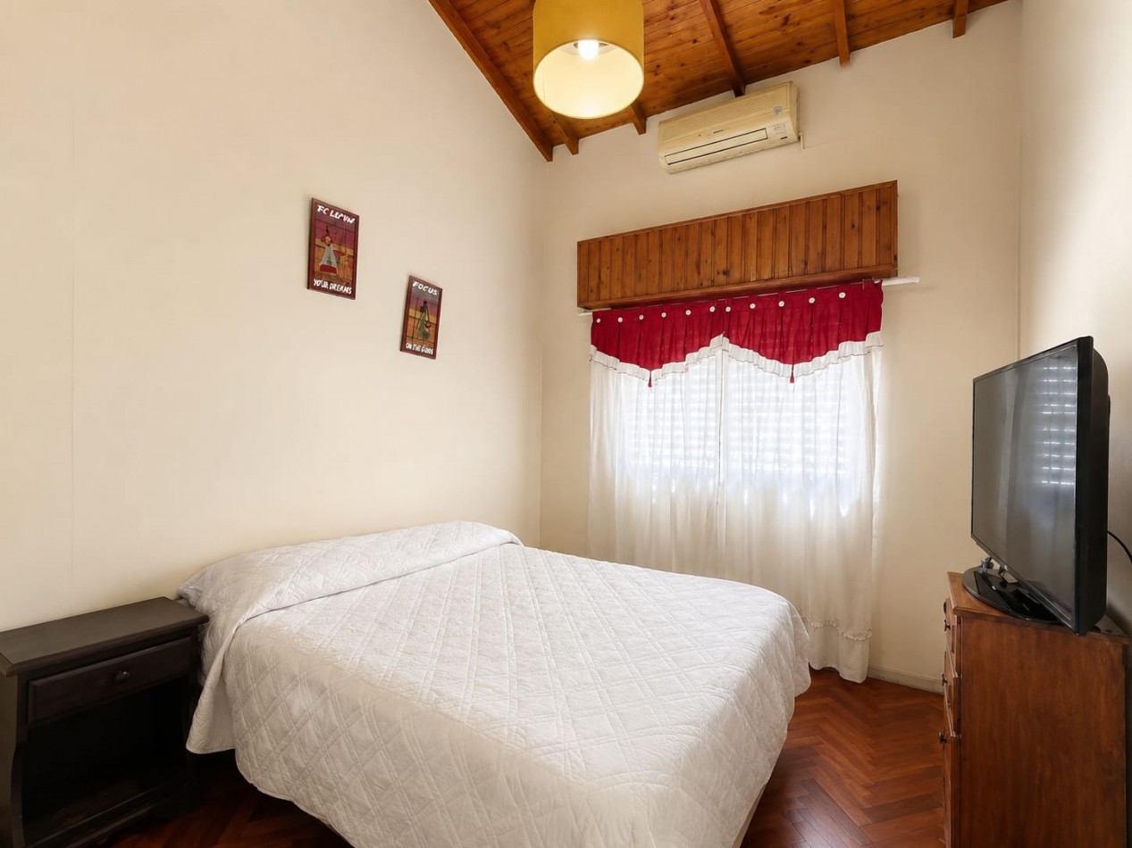 Venta Casa 4 amb Moron APTO CREDITO