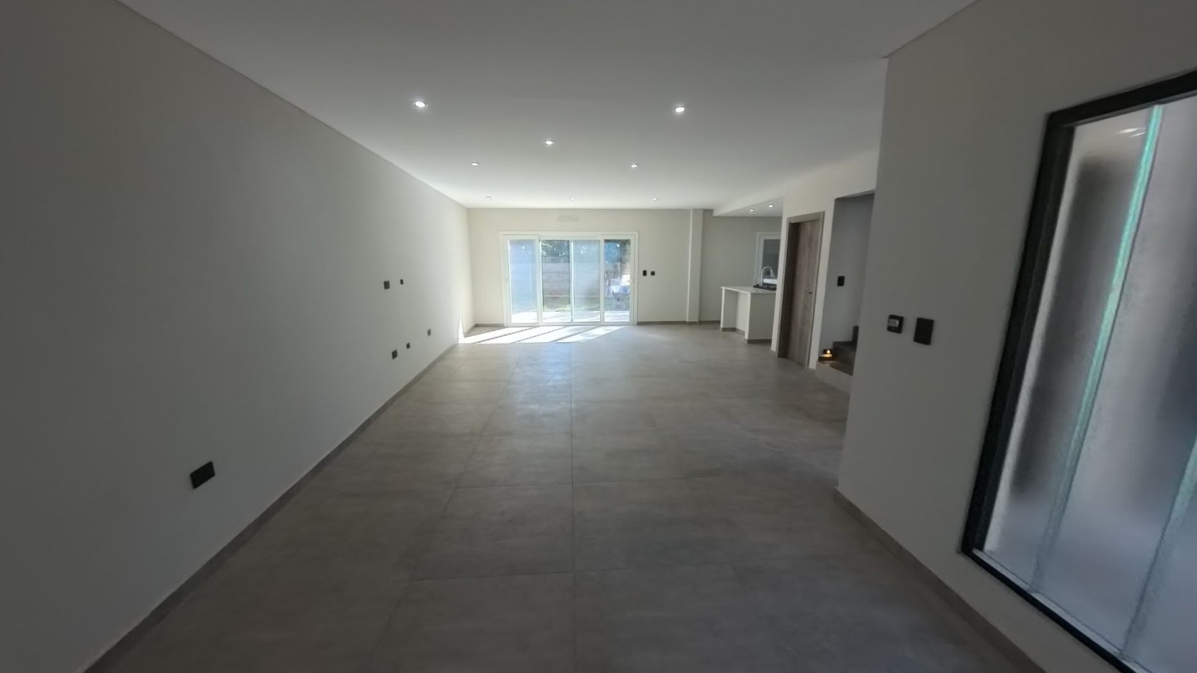 Venta Casa 5 ambientes Ituzaingo Leloir
