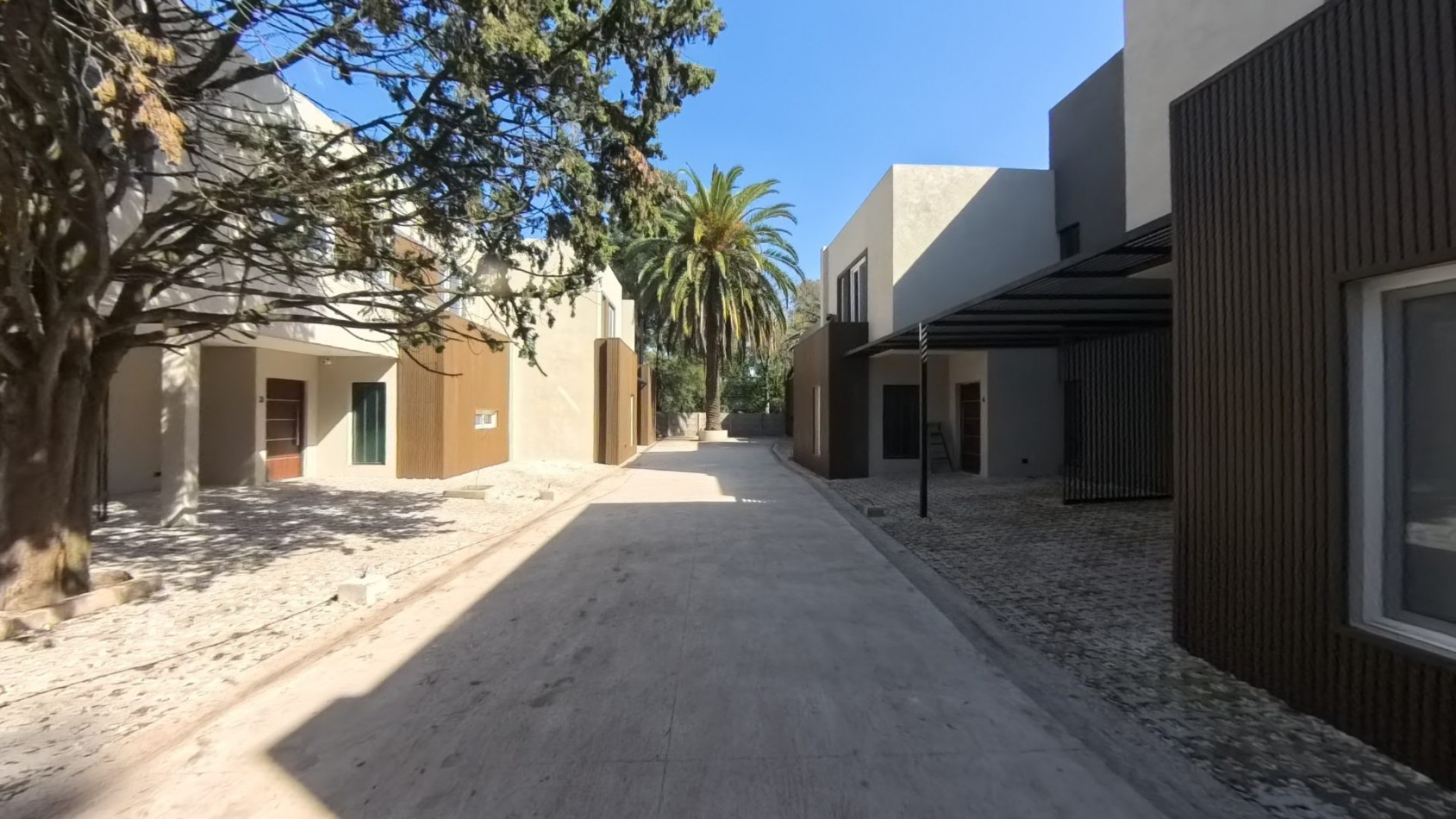 Venta Casa 5 ambientes Ituzaingo Leloir