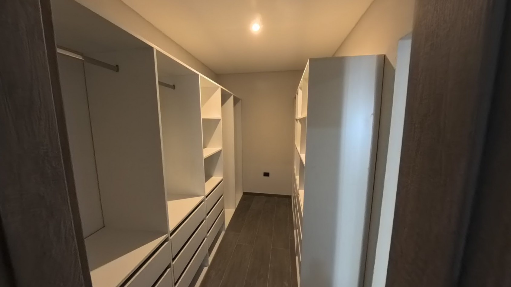 Venta Casa 5 ambientes Ituzaingo Leloir