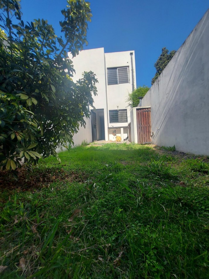 DUPLEX 3 AMBIENTES ITUZAINGO NORTE