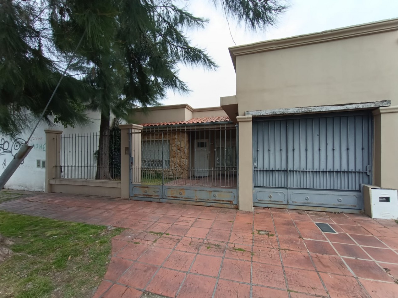 Venta Casa 3 ambientes Ituzaingo Norte APTO CREDITO