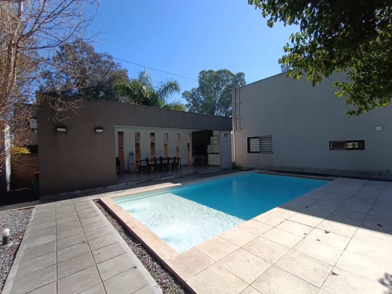 Alquiler Duplex 3 ambientes Udaondo c/ cochera