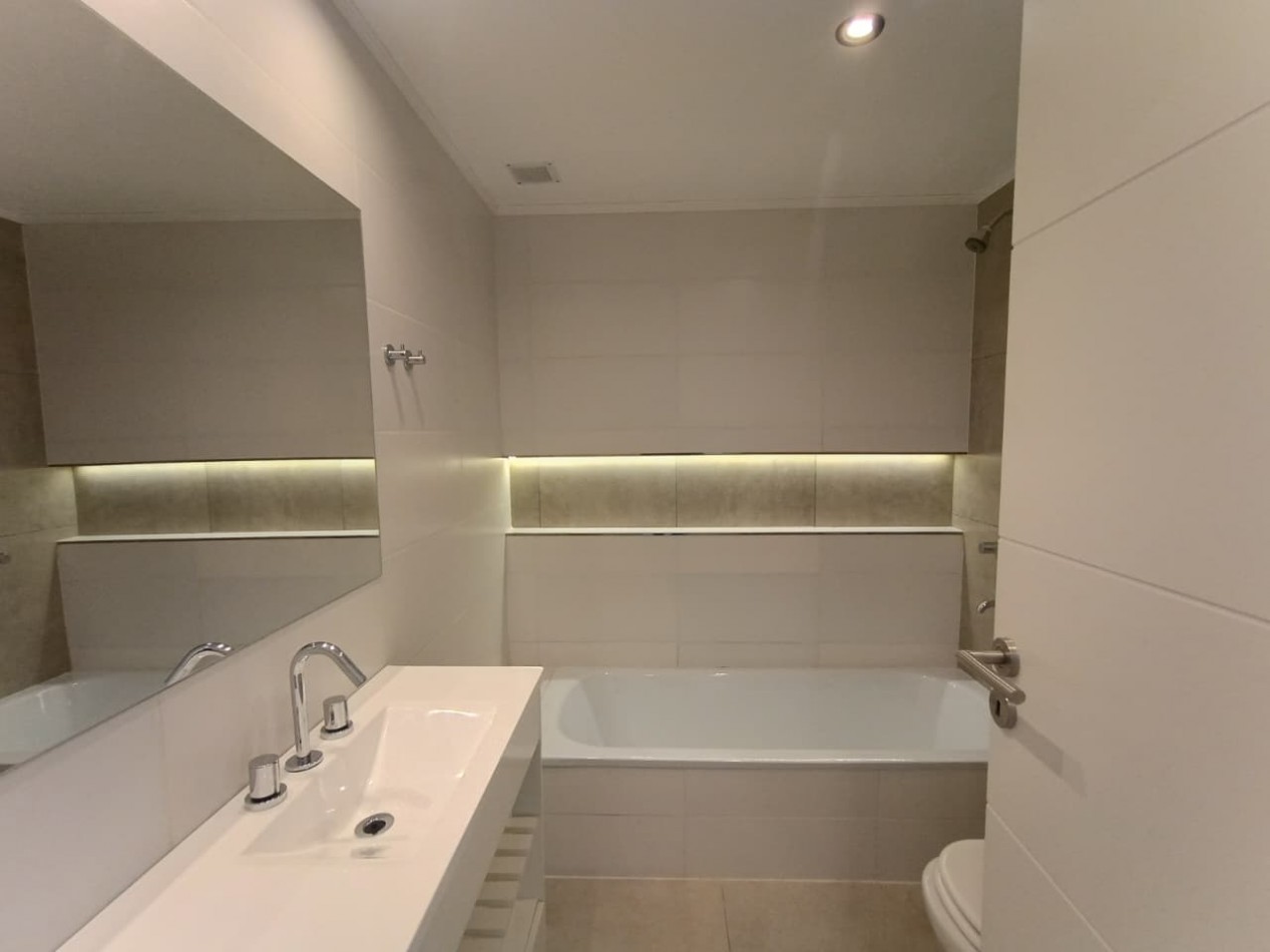 Venta duplex 3 ambientes Ituzaingo Norte en complejo