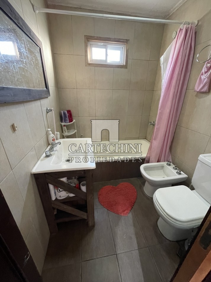 CASA 4 AMBIENTES CON PILETA EN FRANCISCO ALVAREZ 