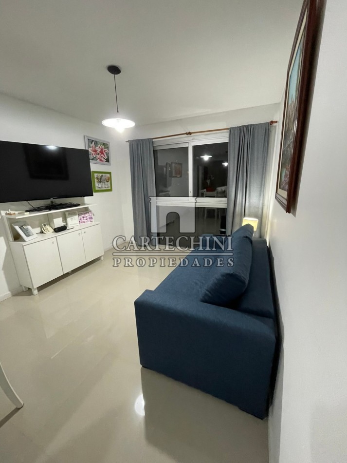 DEPARTAMENTO 2 AMBIENTES 4° PISO C/COCHERA ITUZAINGO