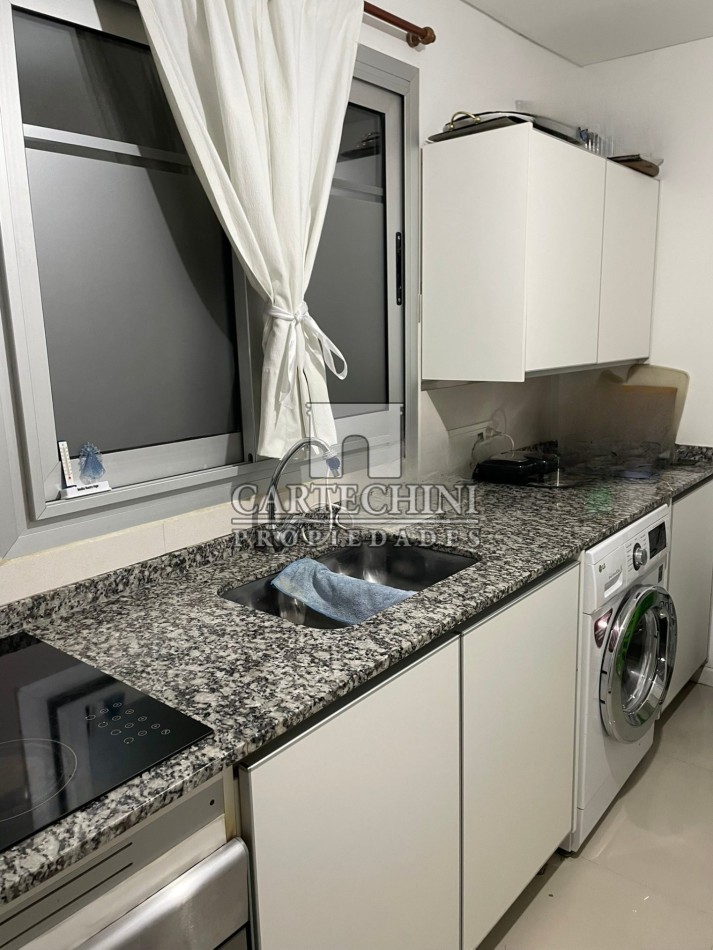 DEPARTAMENTO 2 AMBIENTES 4° PISO C/COCHERA ITUZAINGO