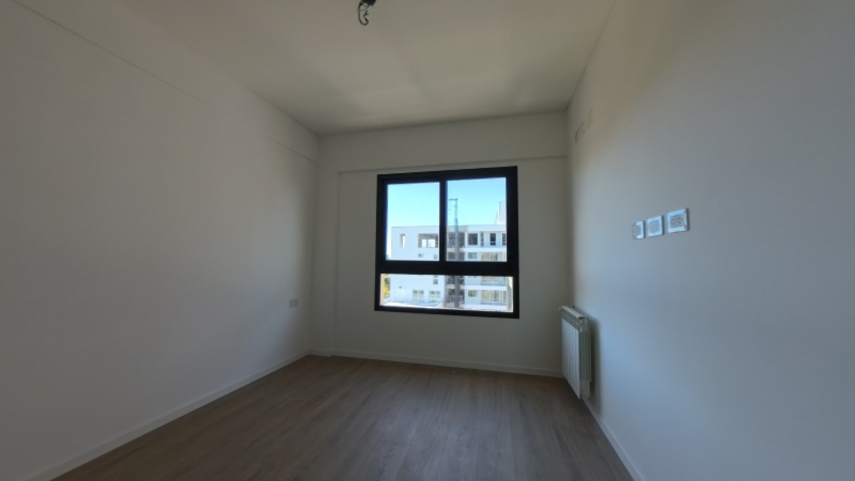 DEPARTAMENTO 3 AMBIENTES CON COCHERA A ESTRENAR ITUZAINGO CENTRO
