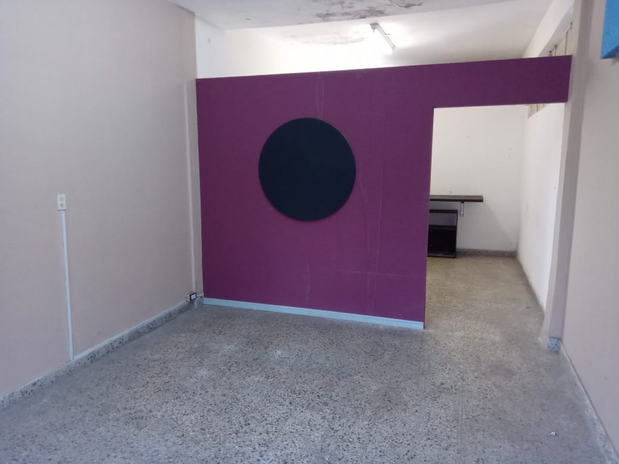 LOCAL EN ALQUILER - JOSE MARIA PAZ, ITUZAINGO