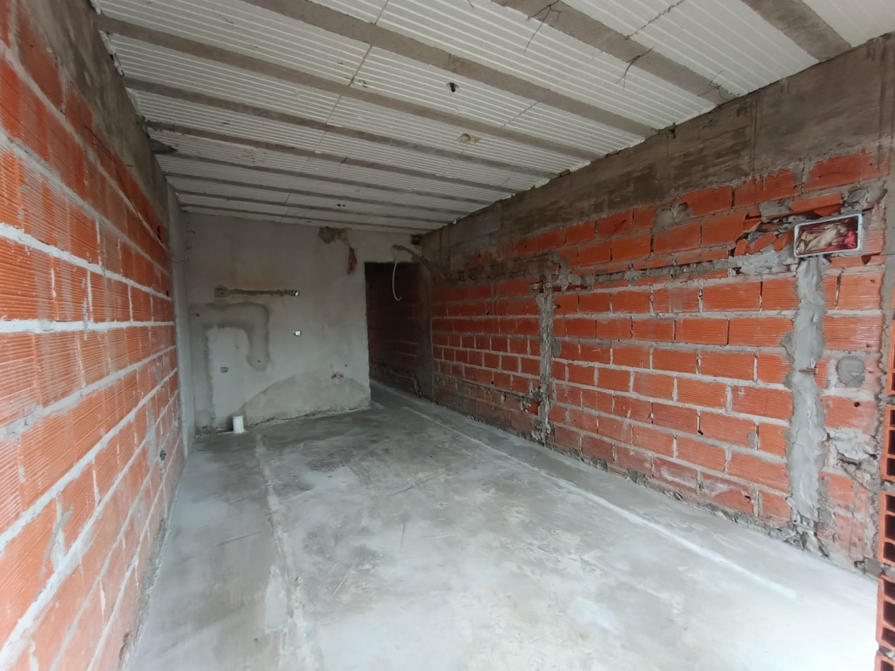 Venta departamento Castelar 2 amb con patio