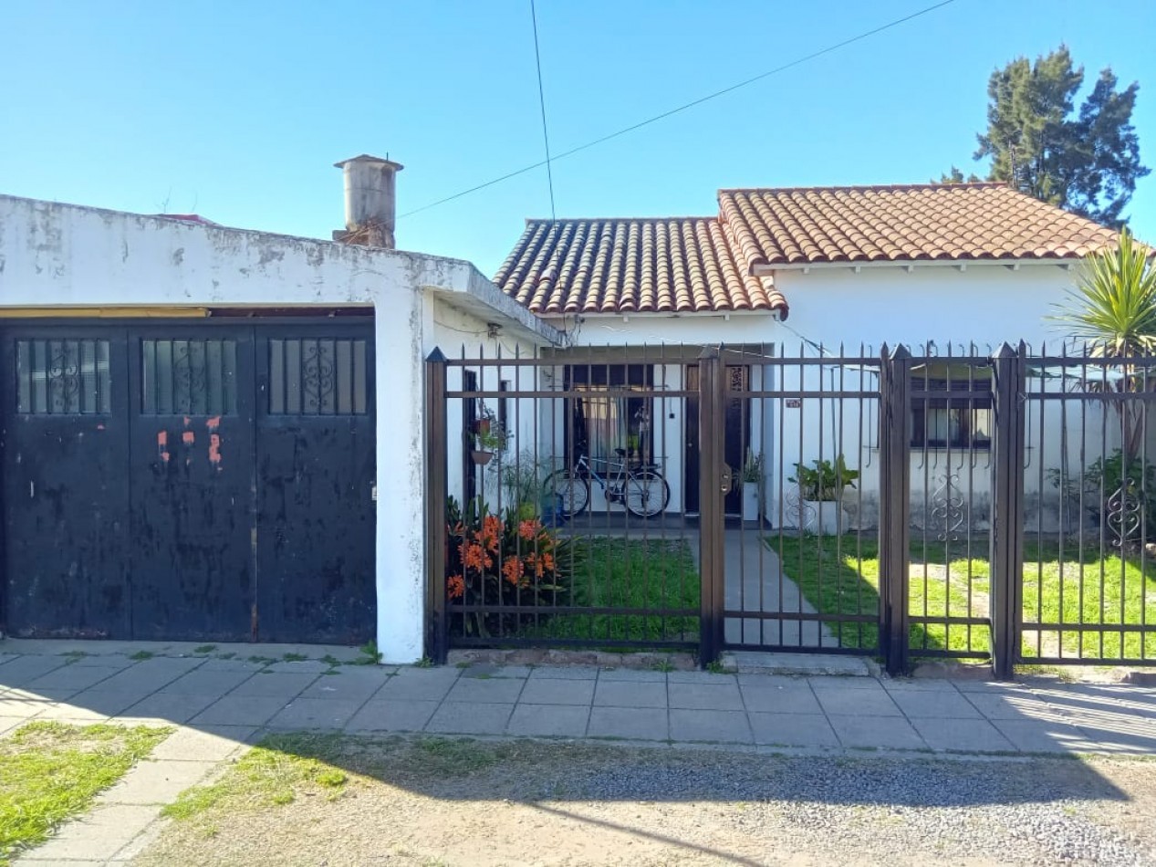 Padua Sur - Casa en lote propio 3 ambientes