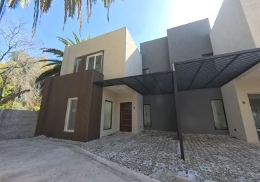 Venta Casa 5 ambientes Ituzaingo Leloir